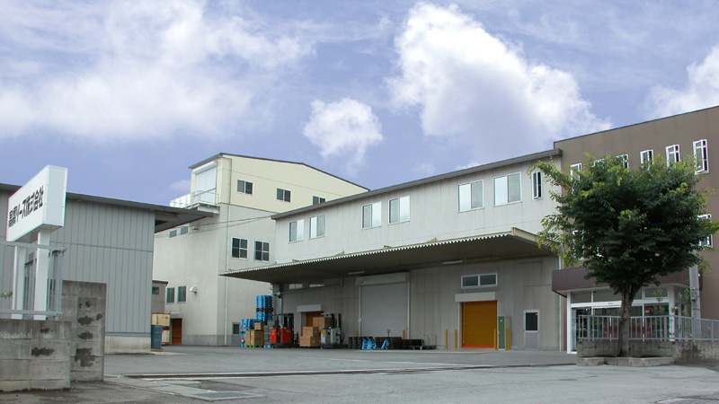 本社工場外観